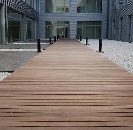 Ele Hotelandgo Arasur فندق Ribera Baja (Alava)