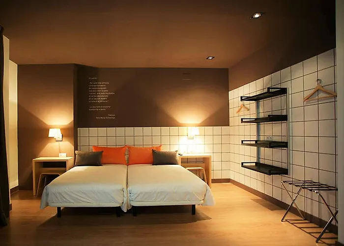 Ele Hotelandgo Arasur